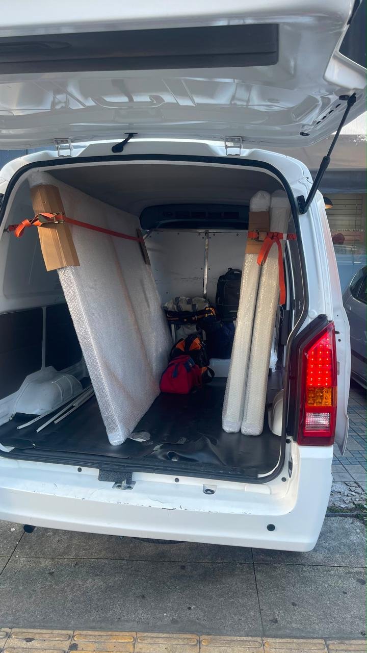 Transporte cuidadoso de obra de arte